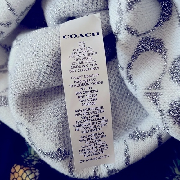 NWOT Coach White Silver Metallic Thread Signature C Logo Beanie Cuffed Hat